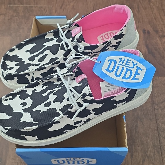 Hey Dude Womens  Cow-girl Sparkle Slip-On Sneakers in Black, White & Pink - Picture 4 of 7